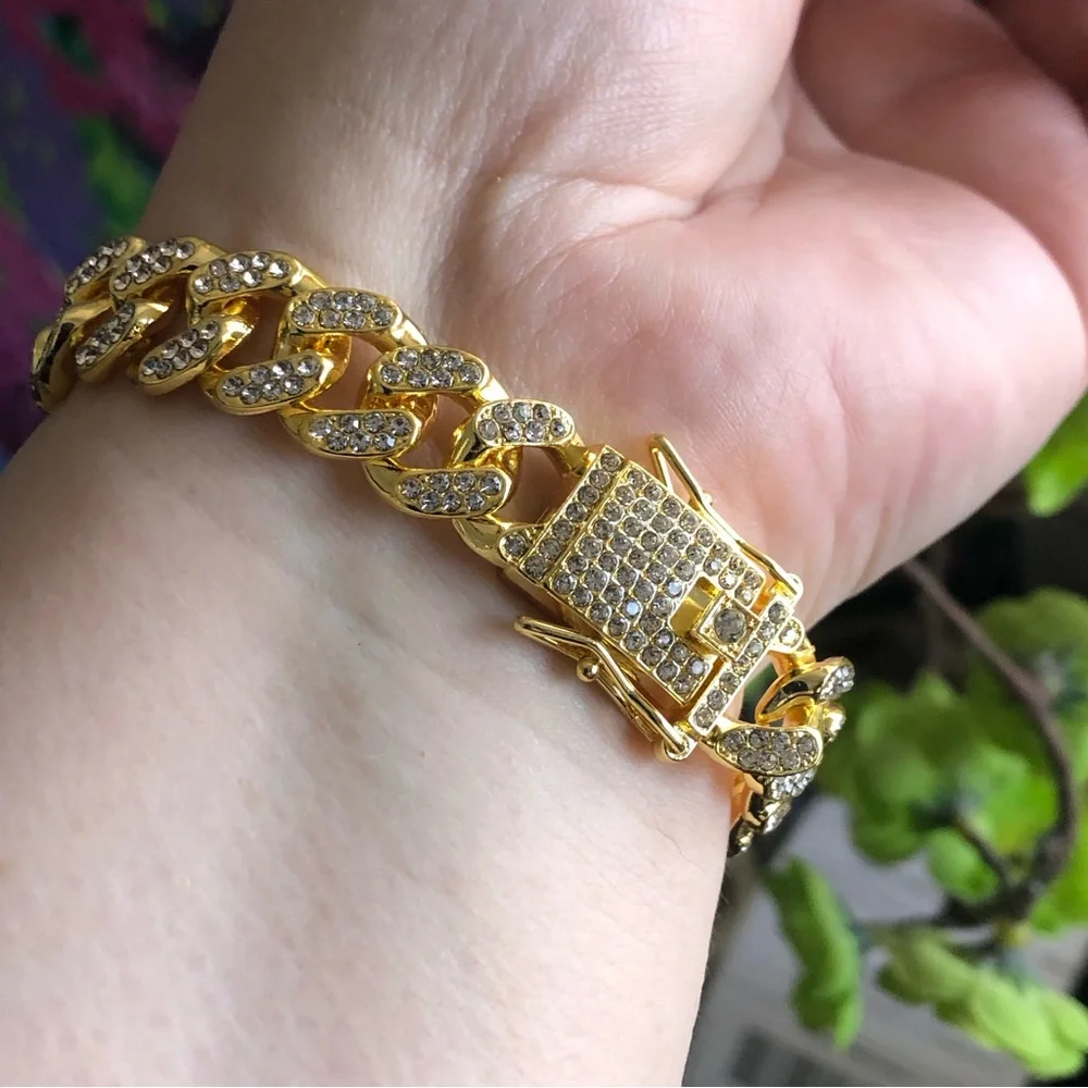Men’s and women’s gold plated sparkle iced out Cuban chain link bracelet